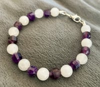 Image 3 of White Jade and Faceted Amethyst - Size 7.5