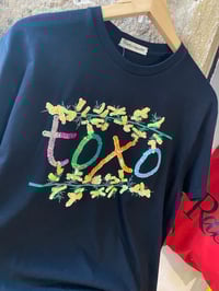 Image 4 of Camiseta bordada a man. TOXO negra. Talla S. En STOCK!