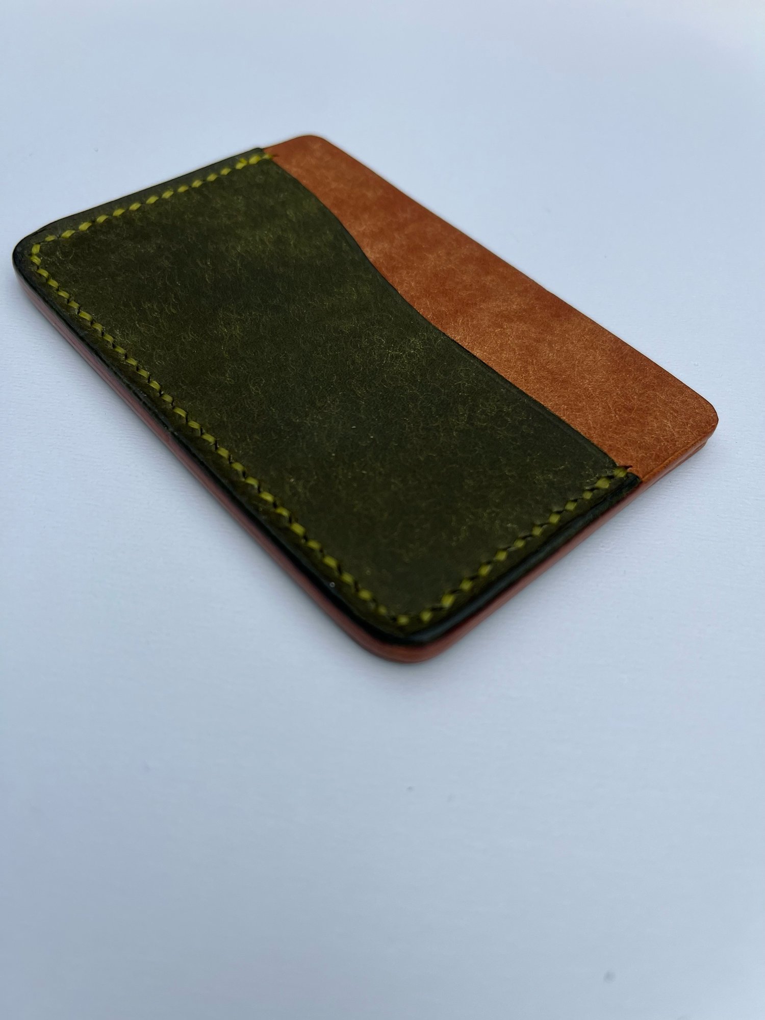 Image of Cognac/Olive Pueblo Horizontal Cardholder 