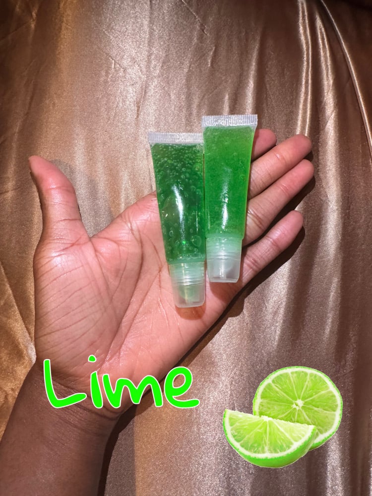 Image of Lime Scented Gloss 🍋‍🟩