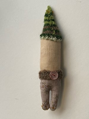 Image of Tiny pointy hat chap  - Twig