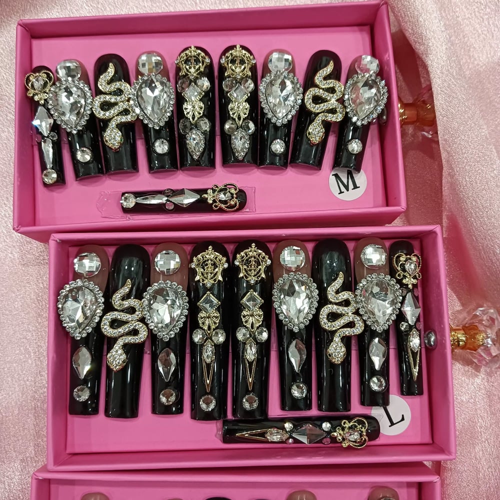 Image of pick from option 1-25 acrylic press on nail set