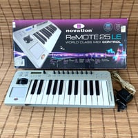 Image 1 of Novation ReMOTE 25 LE • USB MIDI Controller Keyboard • with box, power adapter + usb cable