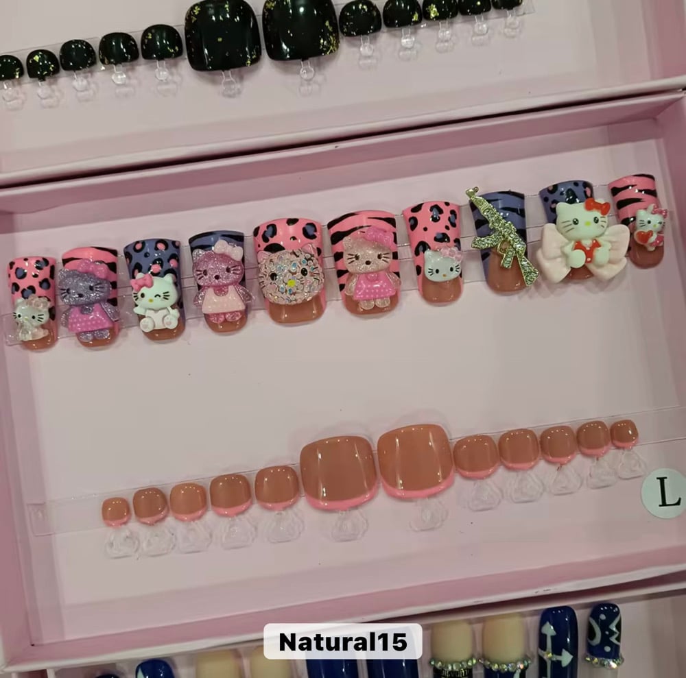 Image of pick from option 1-19 press on nails with toe nail set
