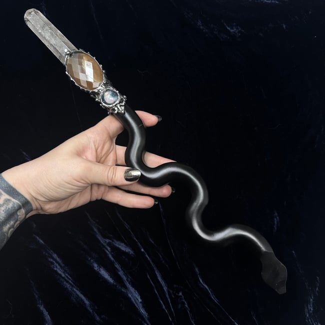 Serpents Wand: The Witching Hour 
