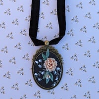 Dahlia Pendant 