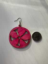 Image 2 of Flower circle earring size M