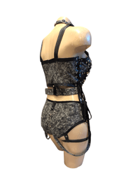 Image 3 of Grey and black O ring set