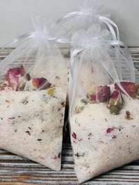 Image 2 of Rose Renewal Soak Sachet