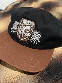 Image 1 of Brwn Brim Chrome Foo