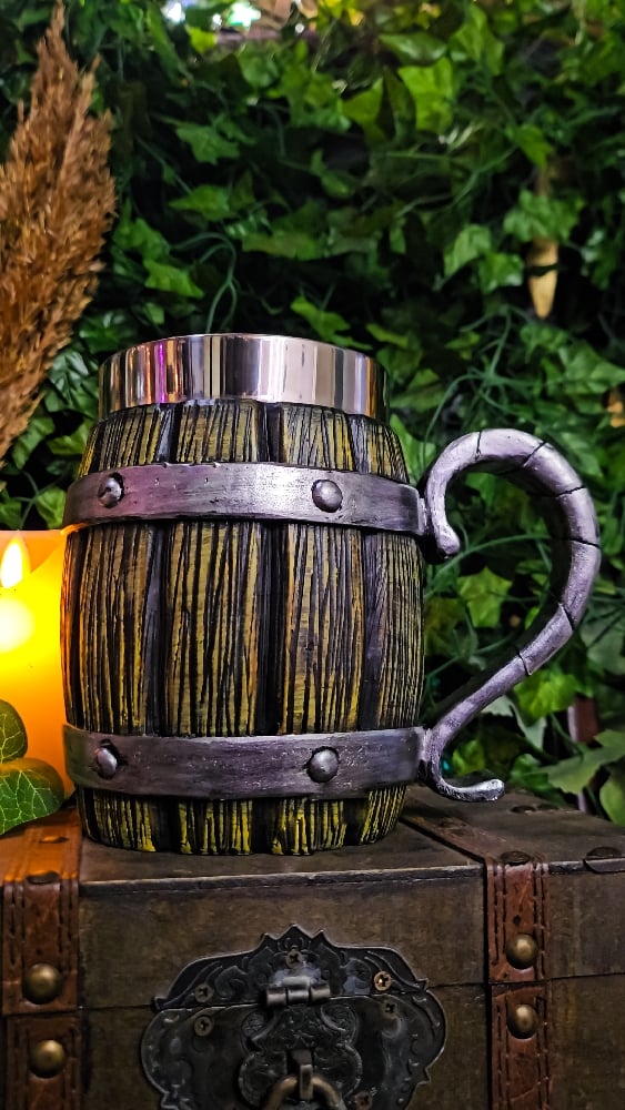 👑The Armored Kingdom Earthborn Oak Mug