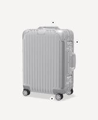 Image 1 of RIMOWA SUITCASE (Silver)