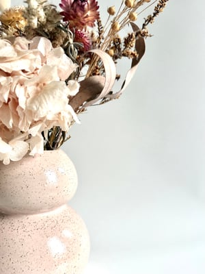 Image of Pink vase 2 