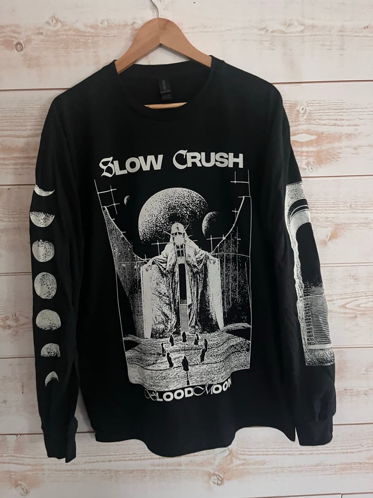Bloodmoon longsleeve by Preston Weippert