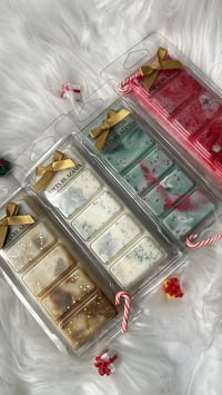 Image 2 of XMAS EDITION - Christmas Wax Melts with Crystals 