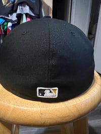 Image 4 of Pittsburgh Pirates MLB Fitted Size 7 3/8 Hat