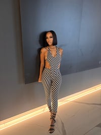 Black dot