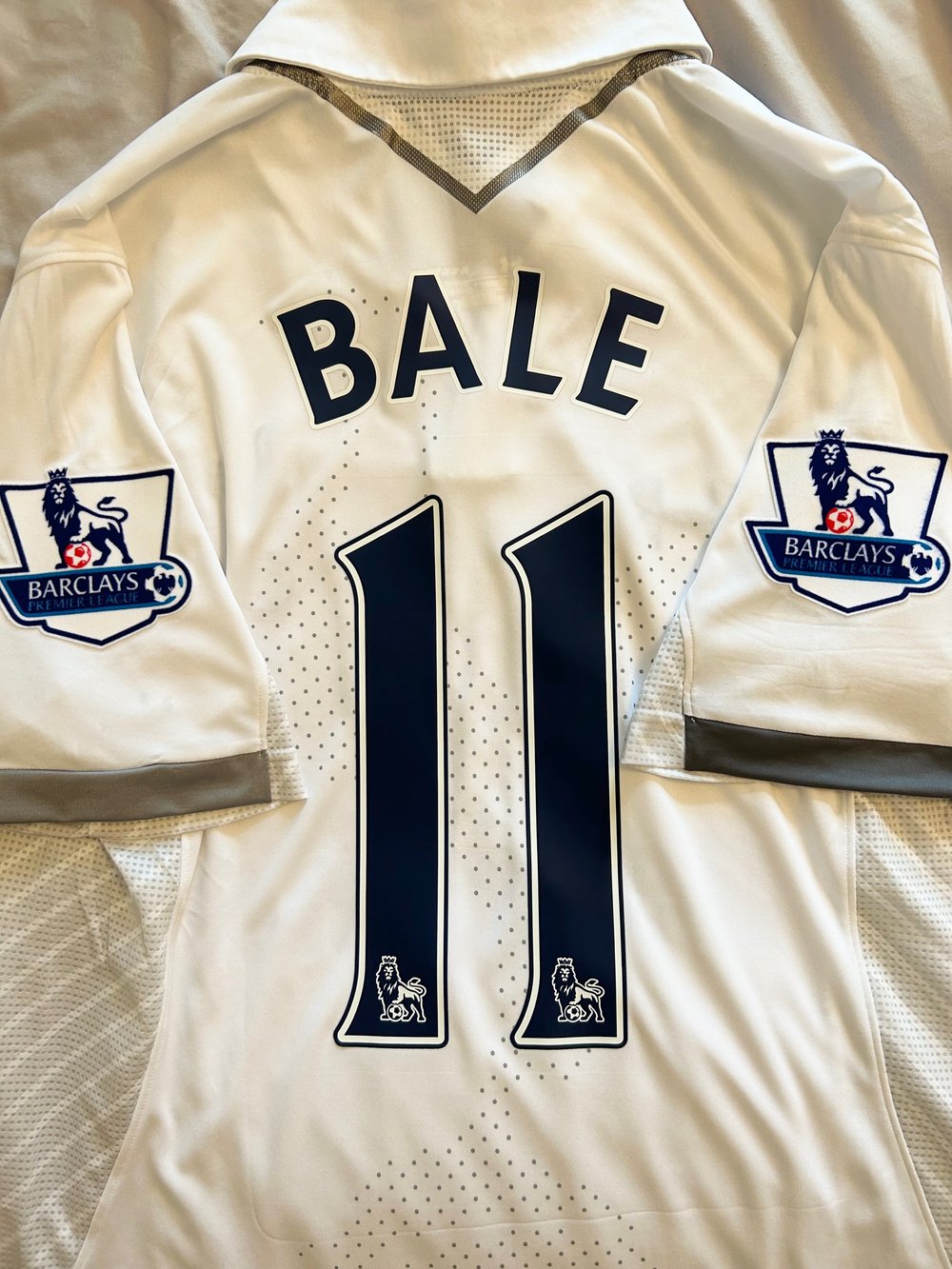 Image of Tottenham Hotspur “BALE 11” 2012/13 Home Shirt + PL patches
