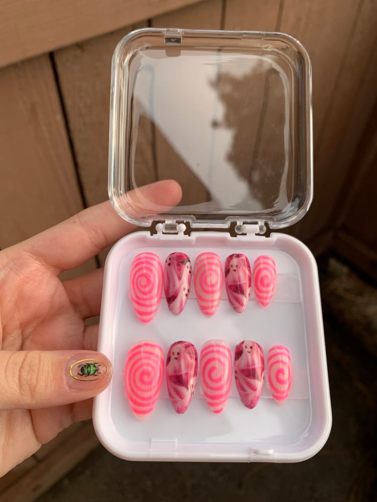 Image of Pink Ghosties 