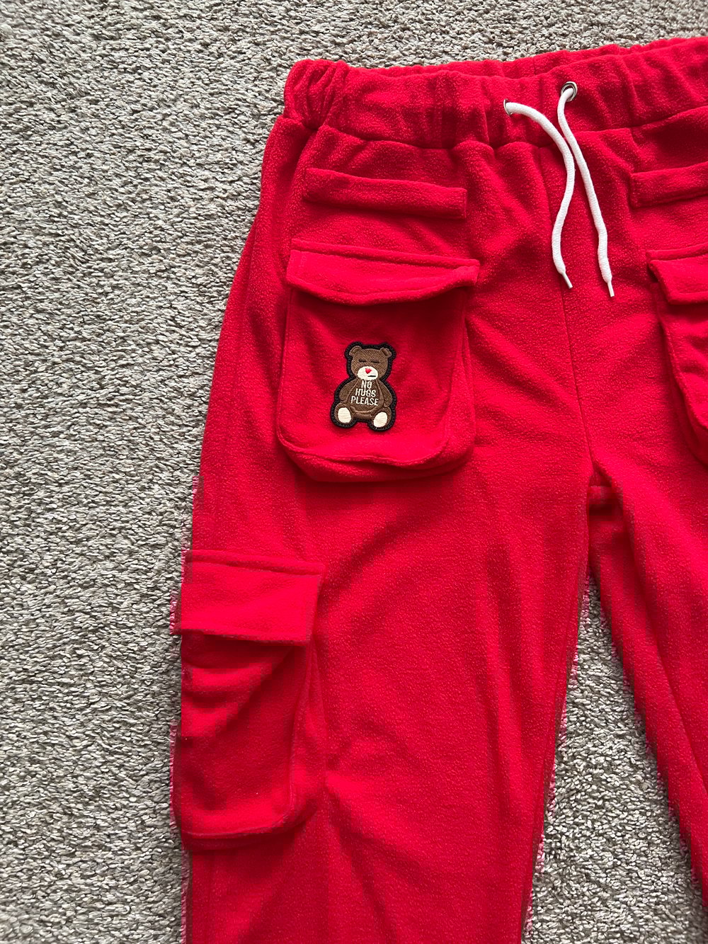 4eartbreak Sweats (Red)