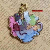Image 2 of Jojokitty bizzare teacup cats - acrylic keychain!