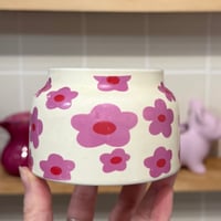 Image 1 of honeydew magnolia scented flower candle