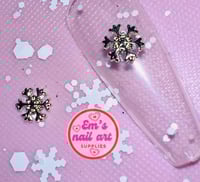 Mini snowflakes 