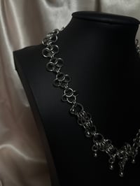 Image 5 of Visenya necklace