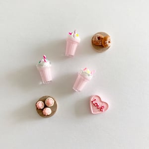 Image of Dollhouse Valentines Treats