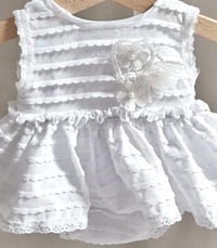 Image 2 of Newborn girls photoshooting body-dress - Emma - white | photo props