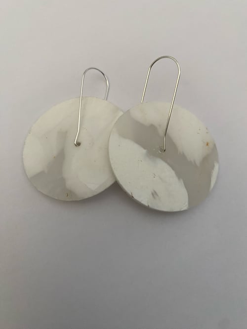 Image of Lid Earrings 