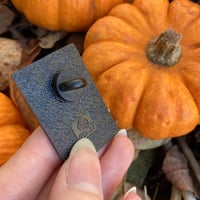 Image 5 of Halloween Tarot Glow-in-the-Dark Pin Badge