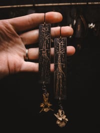 Image 2 of Offering Tree