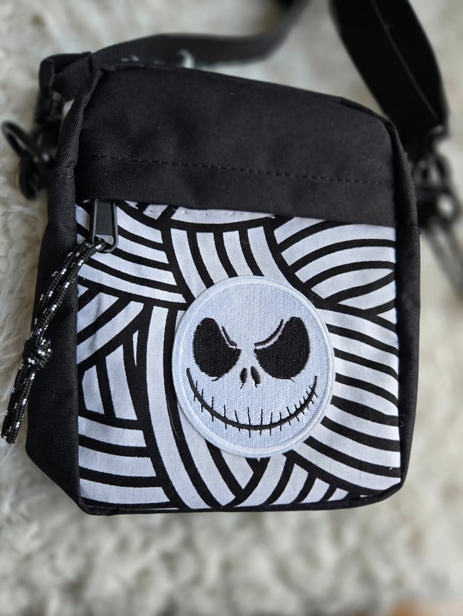 heady Jack Skellington crossbody bag