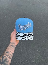 Image 2 of  TRI TONE KANSAS CITY ROYALS SCRIPT CUSTOM FITTED CAP