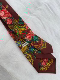 Image 4 of GRAVATA COR MARRÓN.