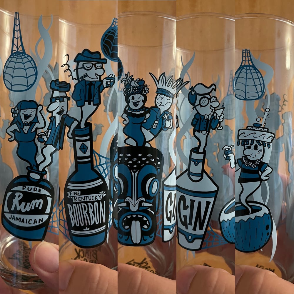 SPIRITED SPIRITS 13.5 oz Zombie Cocktail Glass