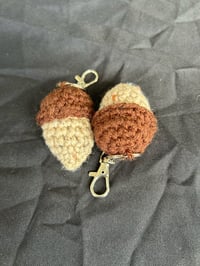 Image 3 of Acorn Keychain