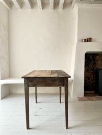 Image 5 of La table d’atelier 