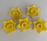 Image 1 of Broits Cenhinen Bedr - Daffodil Brooch