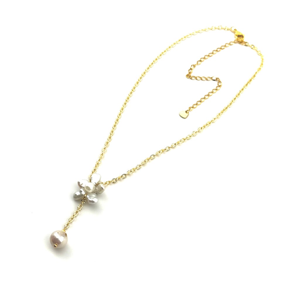 Image of Pearl Petals Necklace