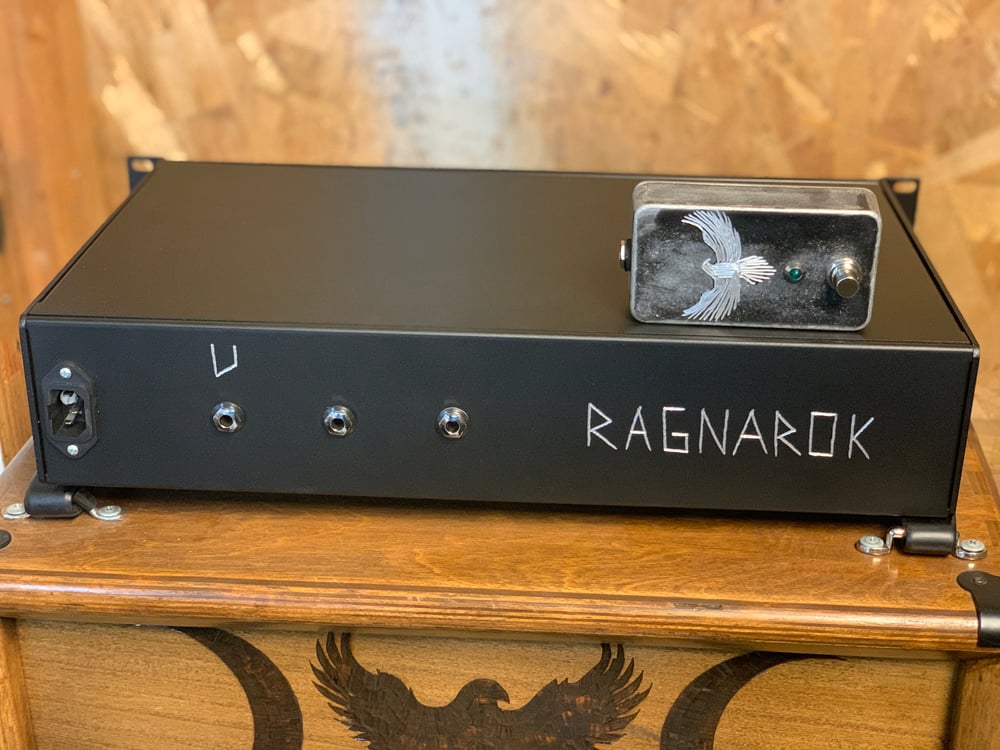 Image of HANDWIRED RACKMOUNT TUBE PREAMPLIFIER