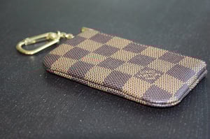 Image of Louis Vuitton Damier Ebene Key Pouch 