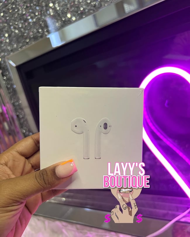 Air Pods Gen 2 Layys Closet