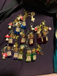 Image 3 of Alice in Wonderland Trinkets