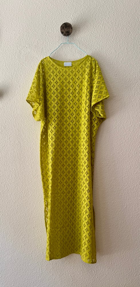 LIME LACE KAFTAN