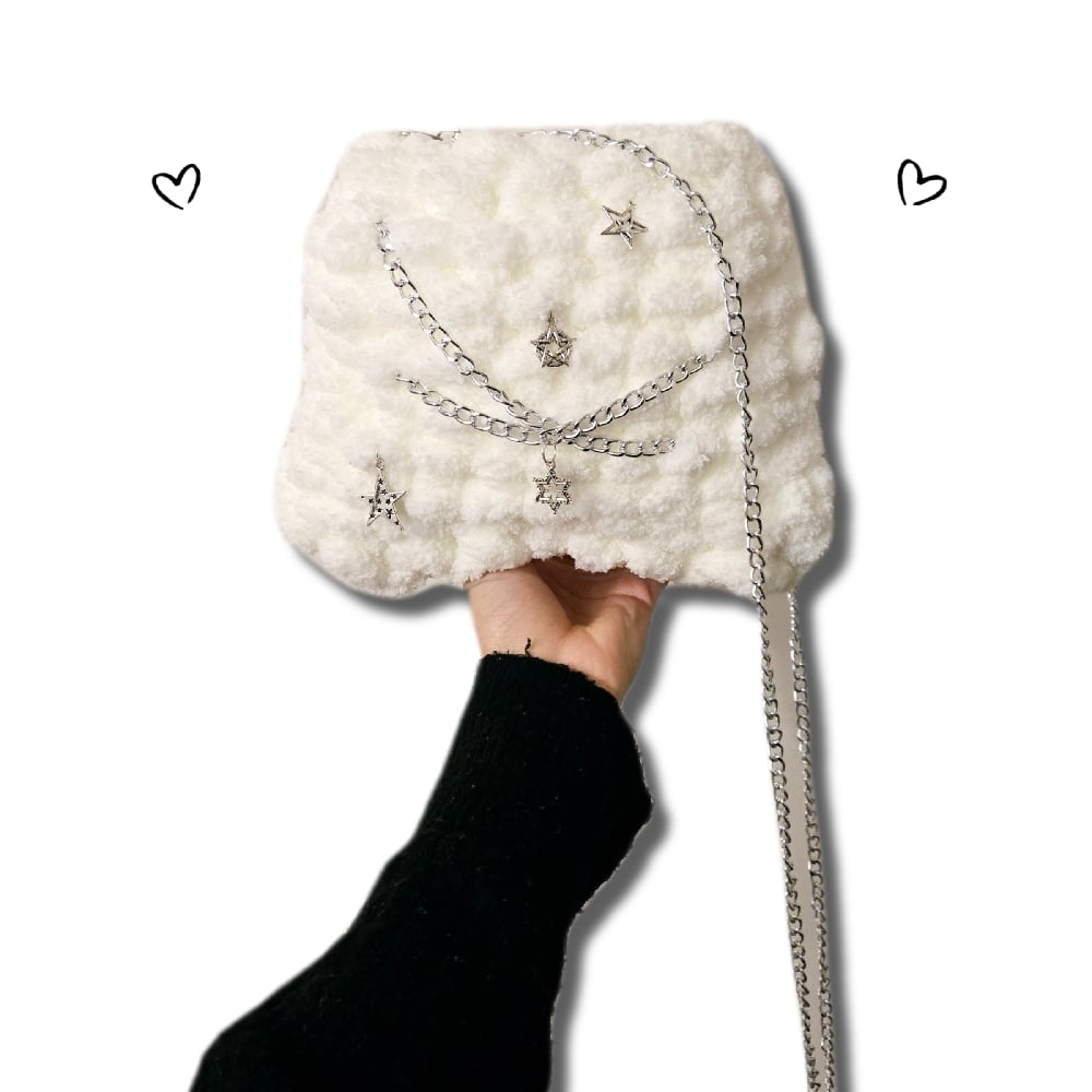Image of white fluffy purse