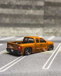 Image 2 of CHEVY SILVERADO V2 CUSTOM