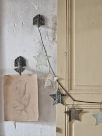 Image 2 of Le duo antique de patères 