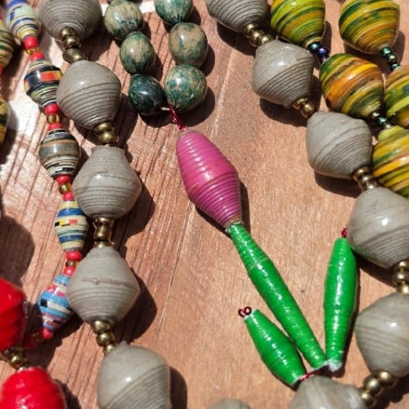 Image of Tulip and Tears - Beads and Seeds Necklace 